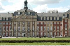 Frühling am Schloss in Münster